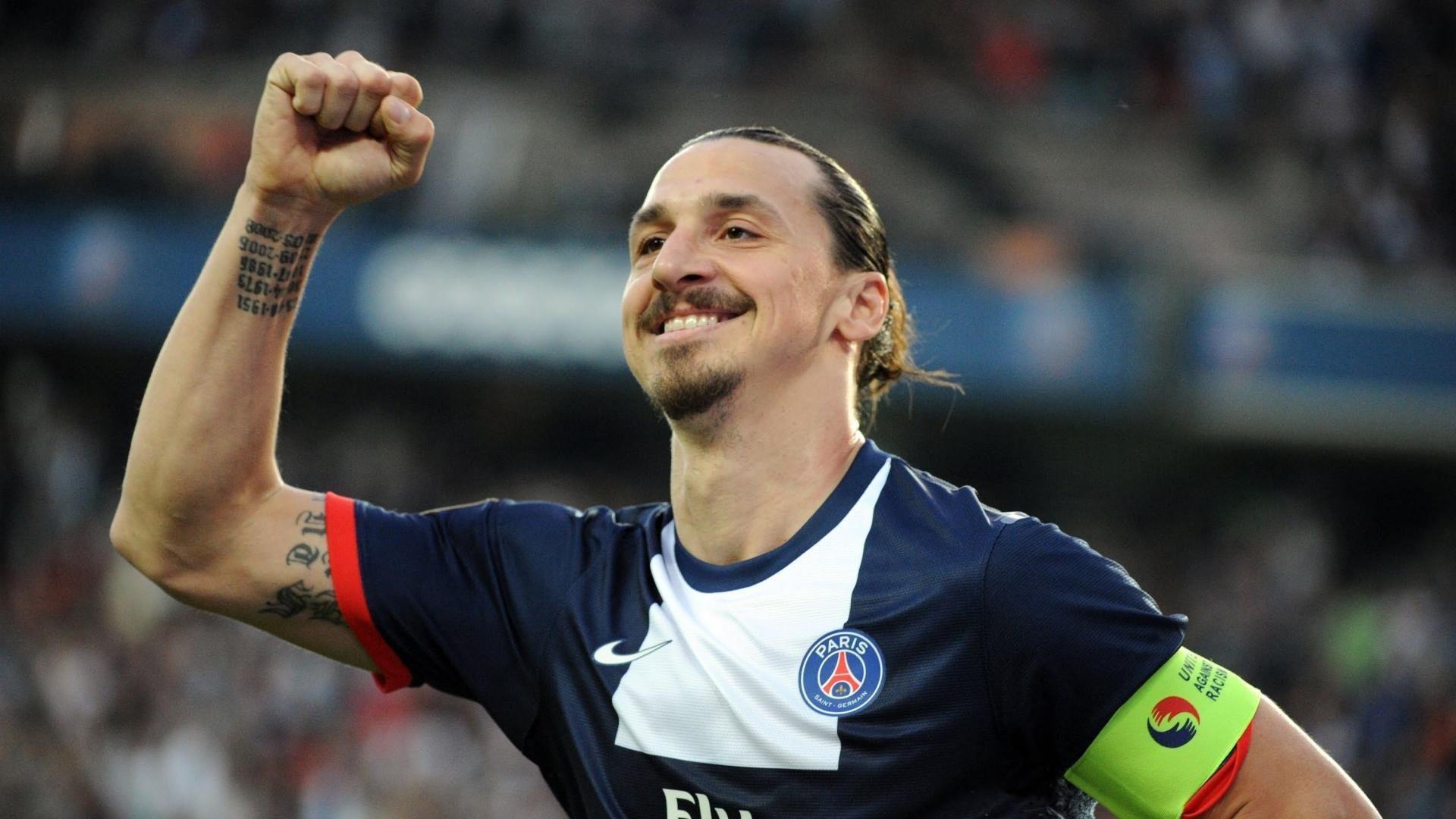 中国足球职业俱乐部重视年轻球员成长空间，年轻球员是中国足球未来发展的基础