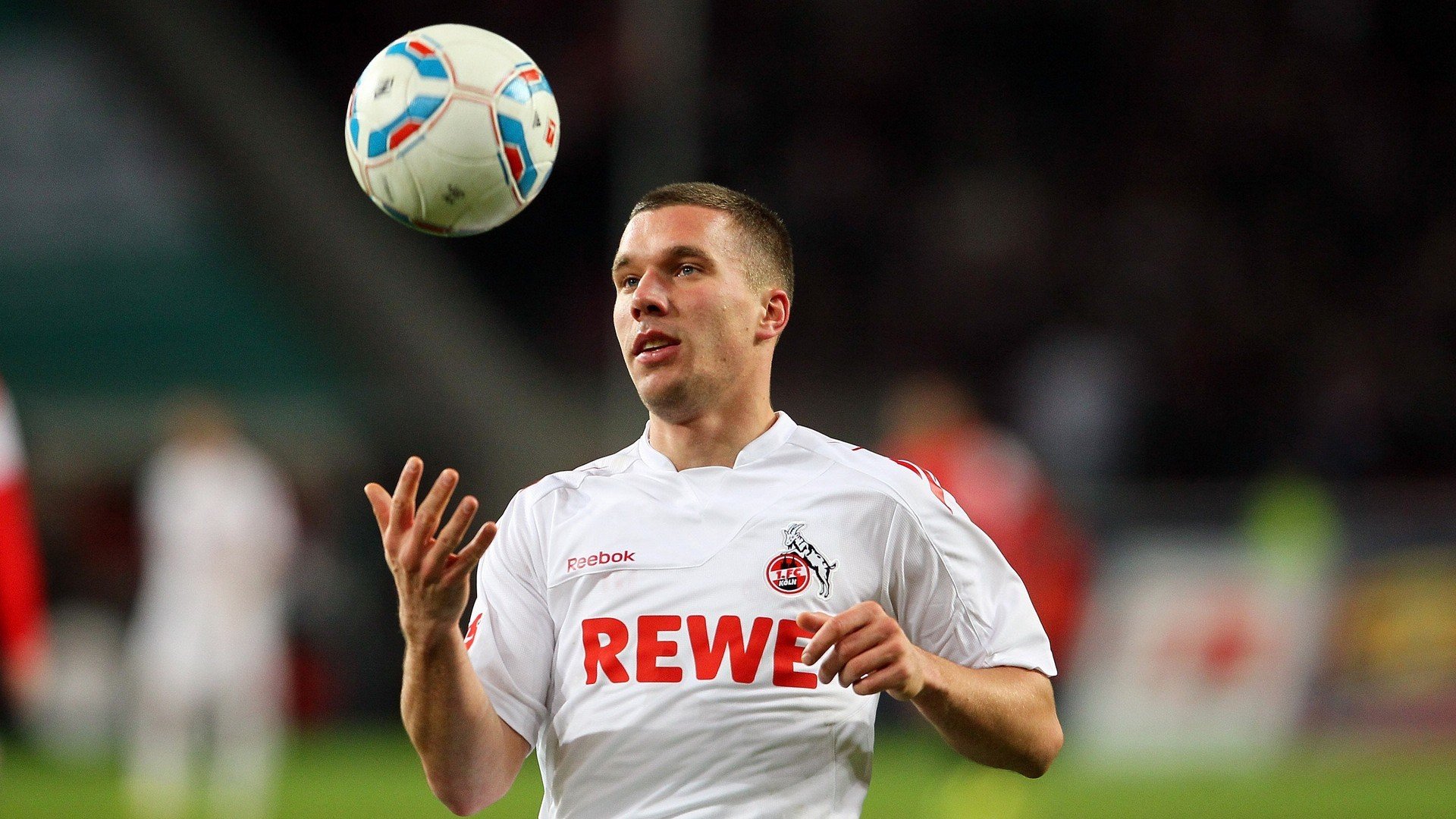 赛尔·阿尔斯塔：南非橄榄球的“铁血队长”